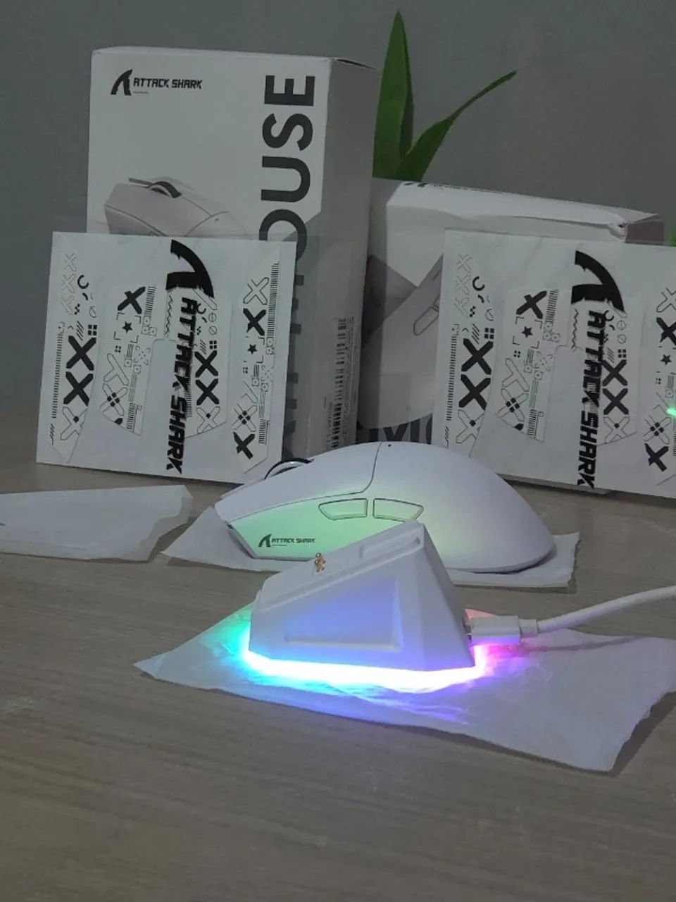 Mouse Gamer Attack Shark X11 - Tri-Mode com DOCK - Foto 5