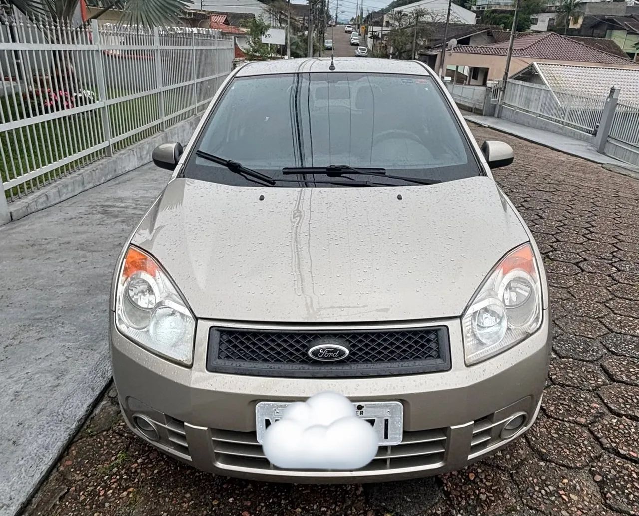 Ford Fiesta 1.6 8V FLEX 2010