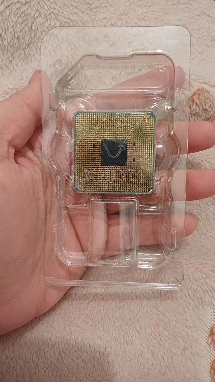 Processador AMD Ryzen 3 3200g - Foto 3
