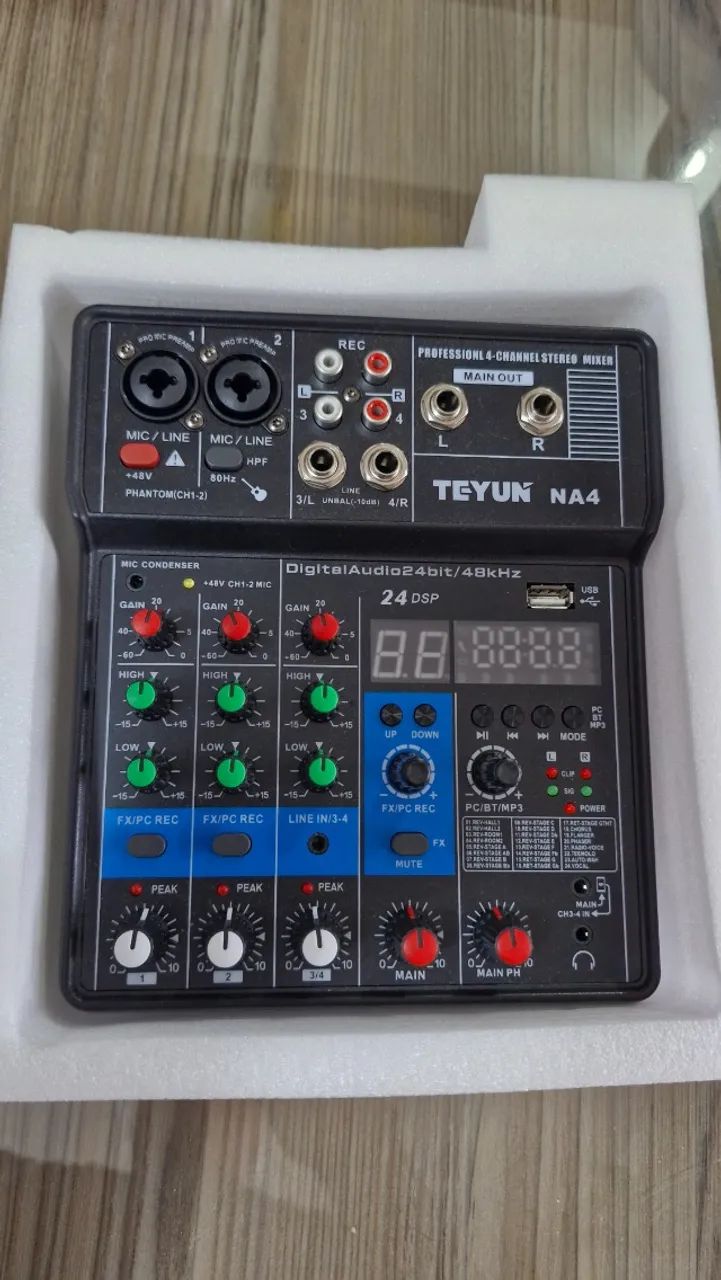 MESA DE SOM TEYUN NA4 4 CANAIS - Foto 2