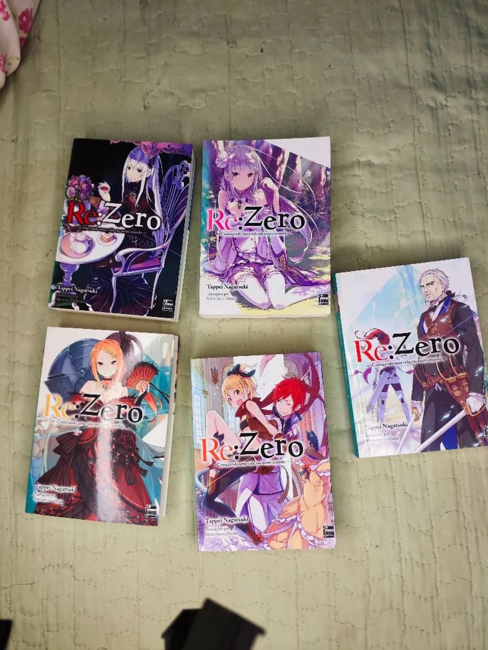 Vendo novels de re zero 30 cada - Foto 2