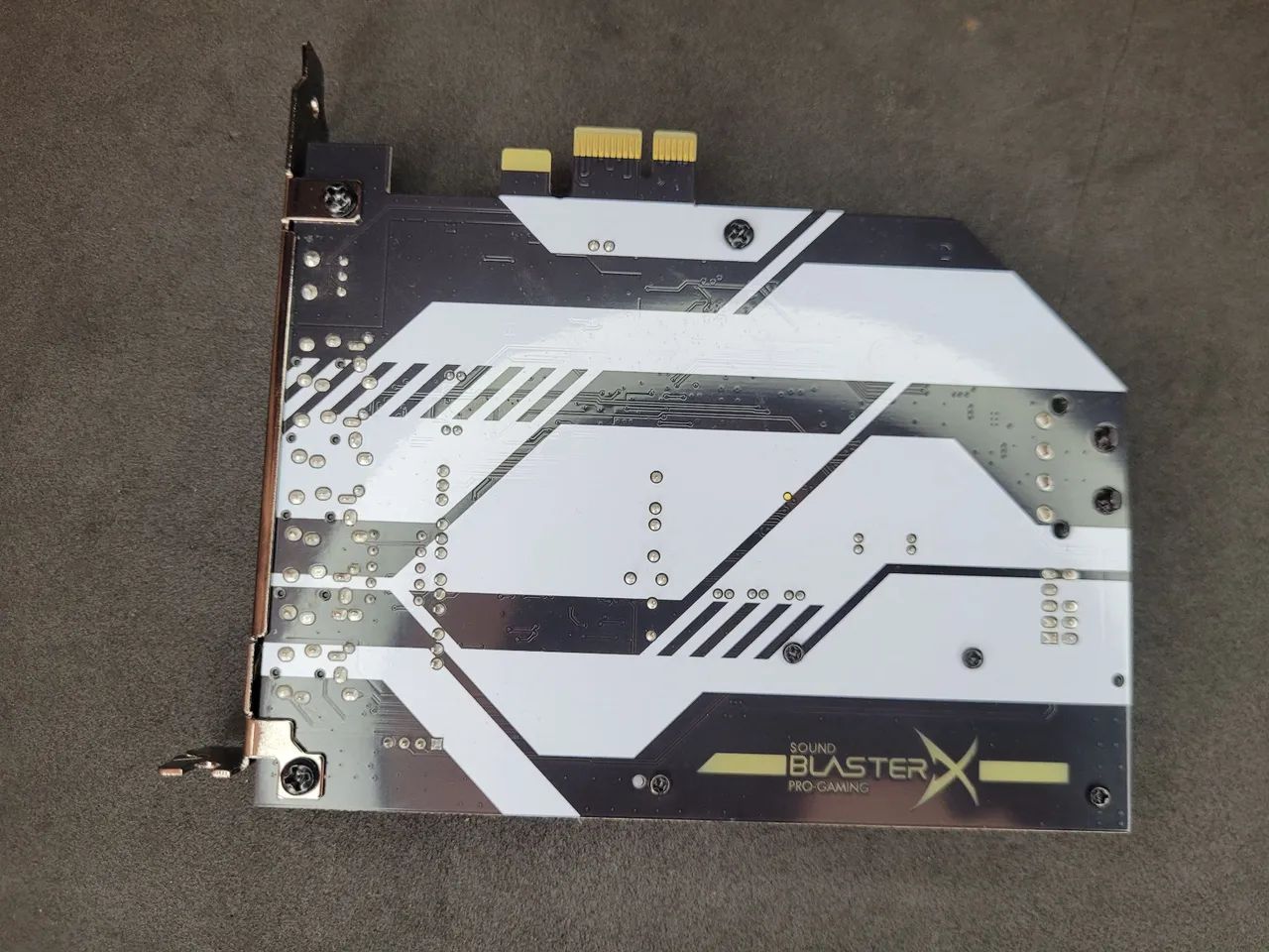 Sound BlasterX pro Gaming Ae-5 Plus - Peças de Hardware - São