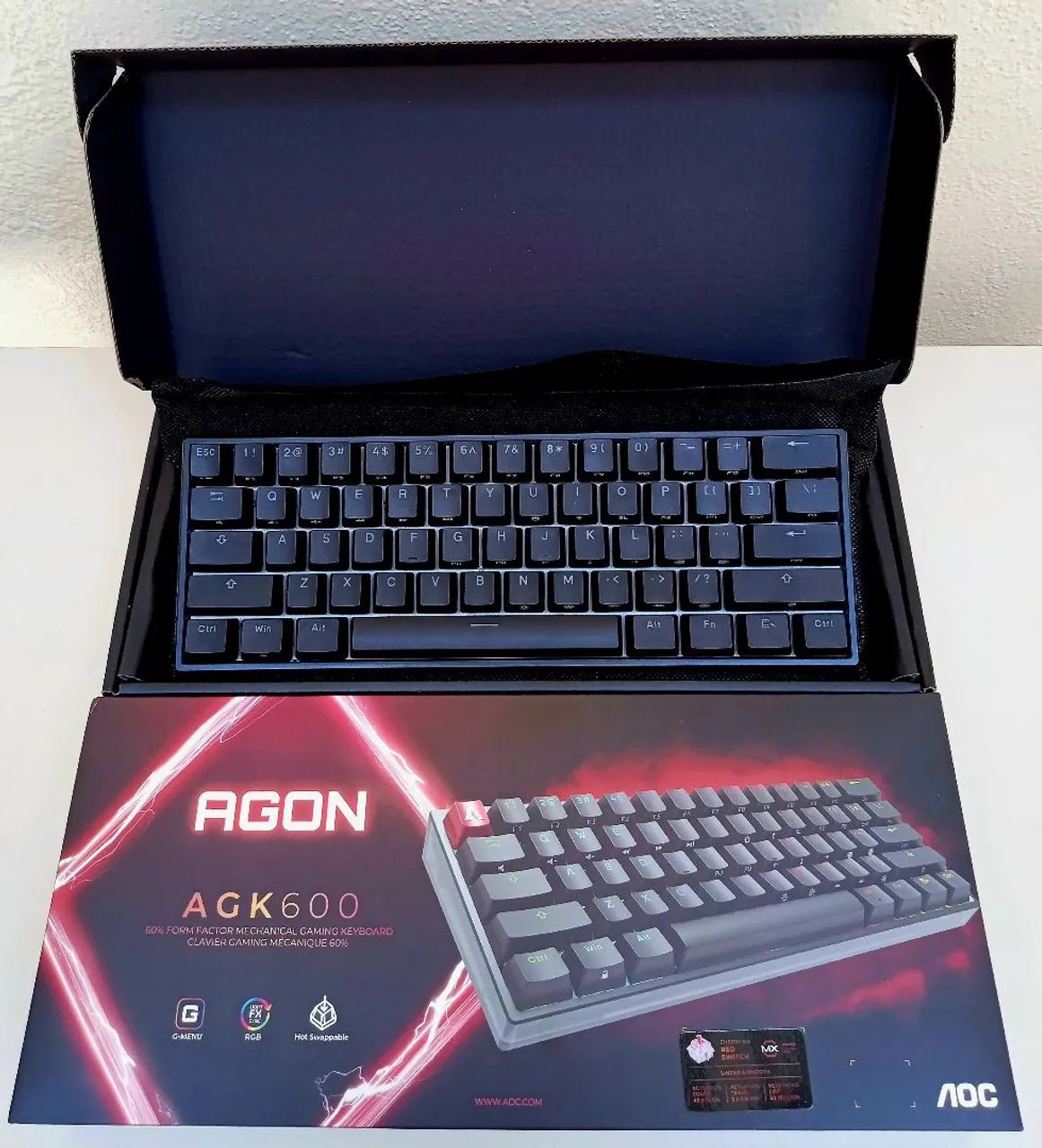 Teclado Mecânico RGB Aoc Agon AGK600, Excelente Estado, Muito Novo