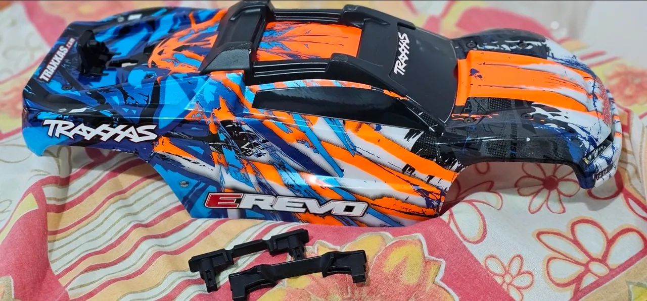 Traxxas E Revo 2.0 Bolha + torres