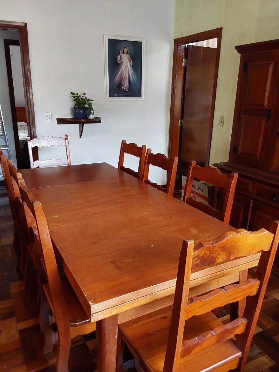 Cristaleira e Mesa  de Jantar expansível  - Foto 2