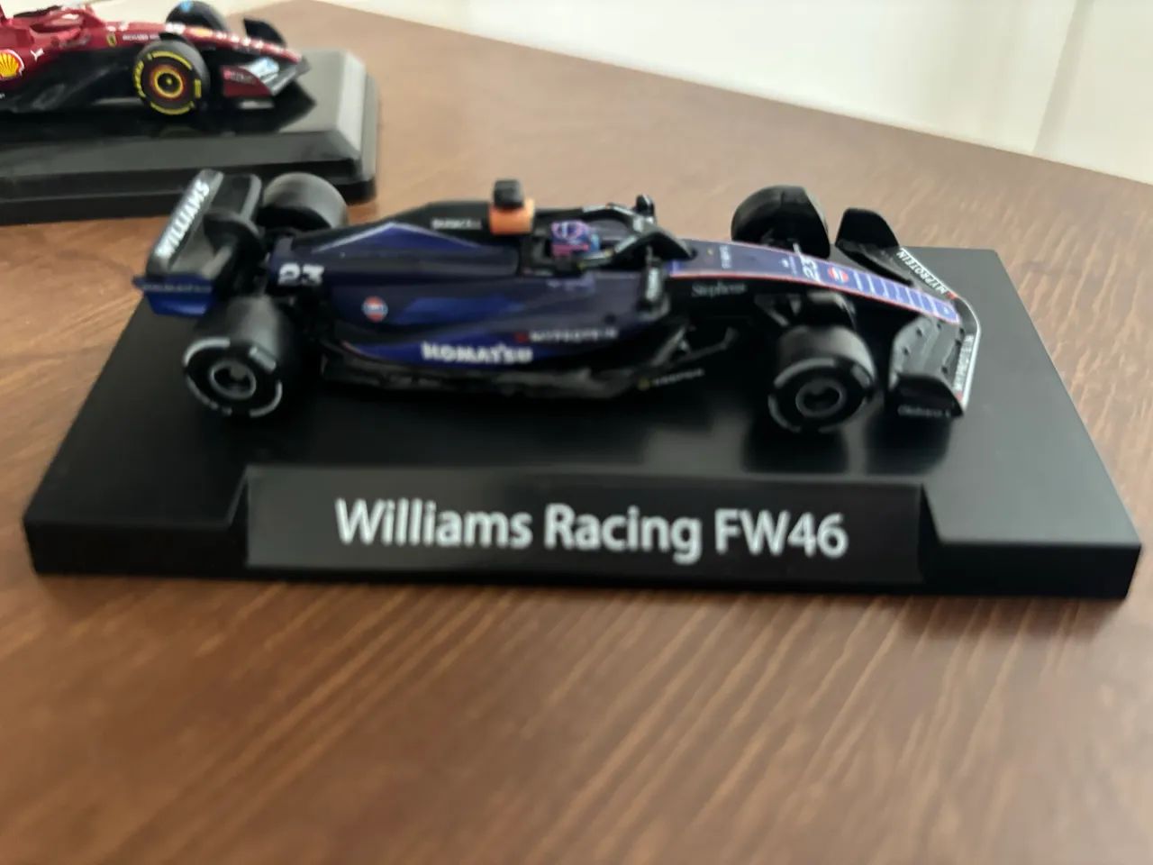 Minis F1 1:64 premium  - Foto 3