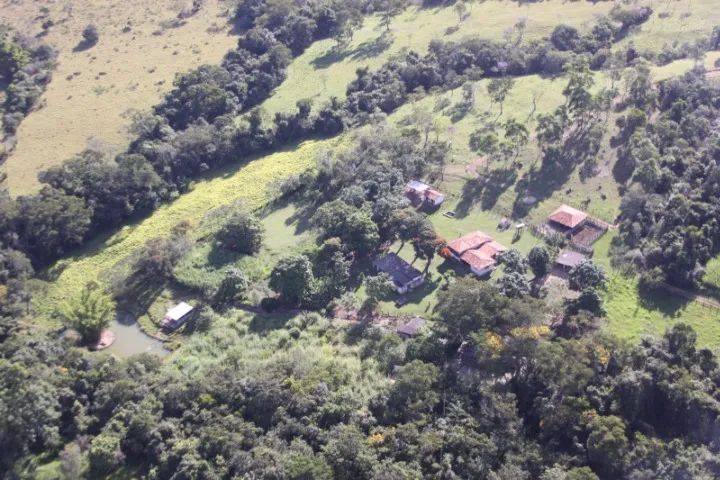 Sítio de 24 hectares