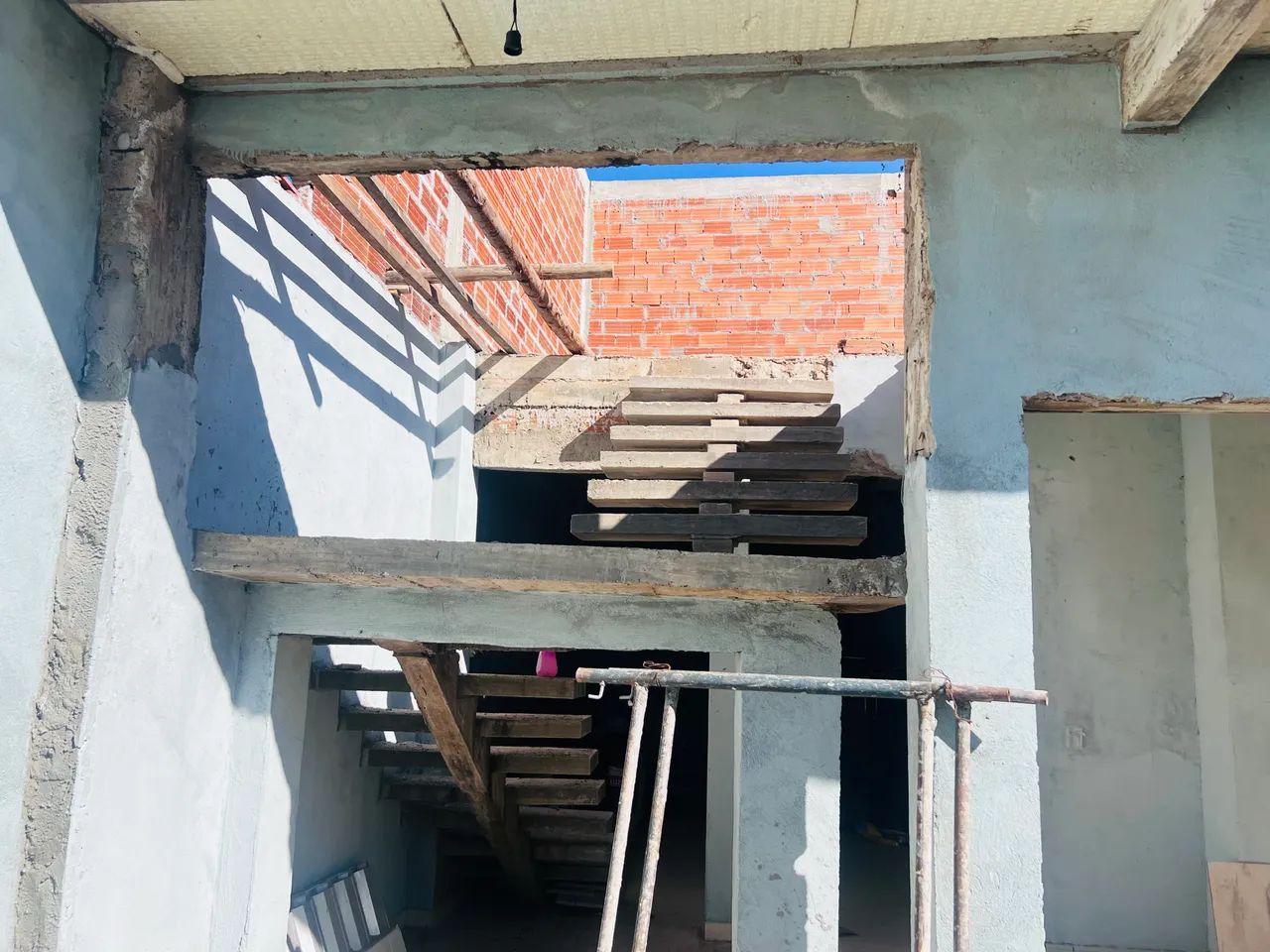 Galpão falta só cobertura -  àgio