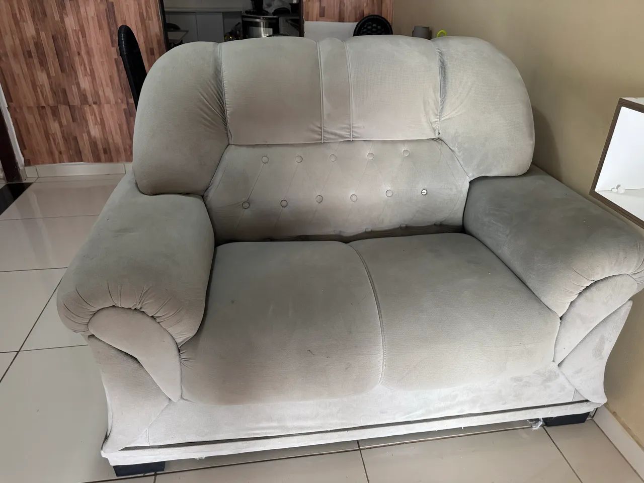 Vendo sofá 2 e 3 lugares  - Foto 2