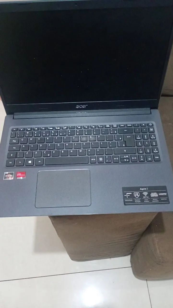 Vendo notebook novo impecável 