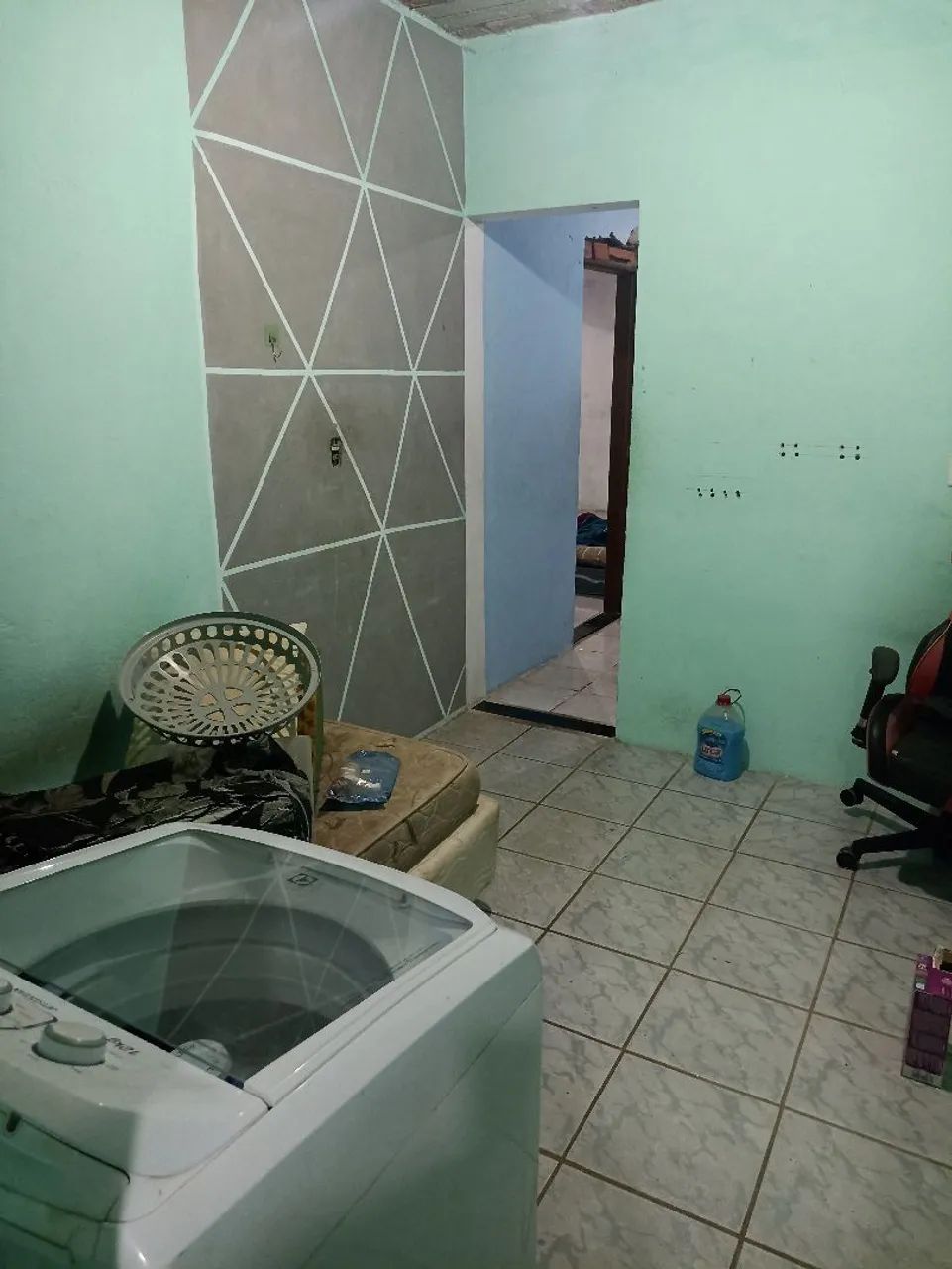 TROCA-SE UMA CASA COM DUAS MORADIAS POR CHÁCARA. - Foto 2