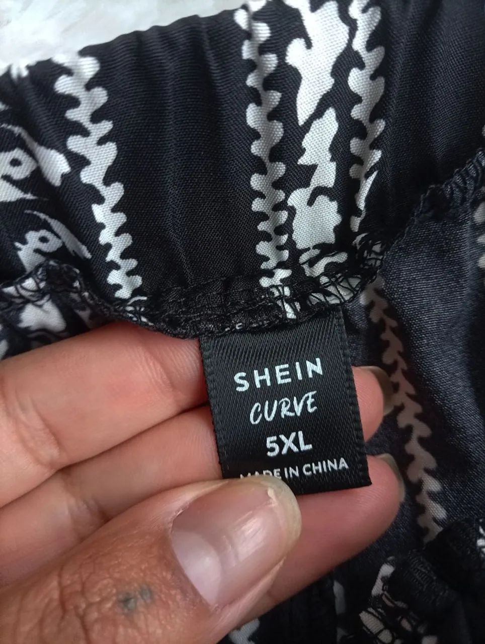Calça Shein Plus Size Tam 5XL Nova - Foto 4
