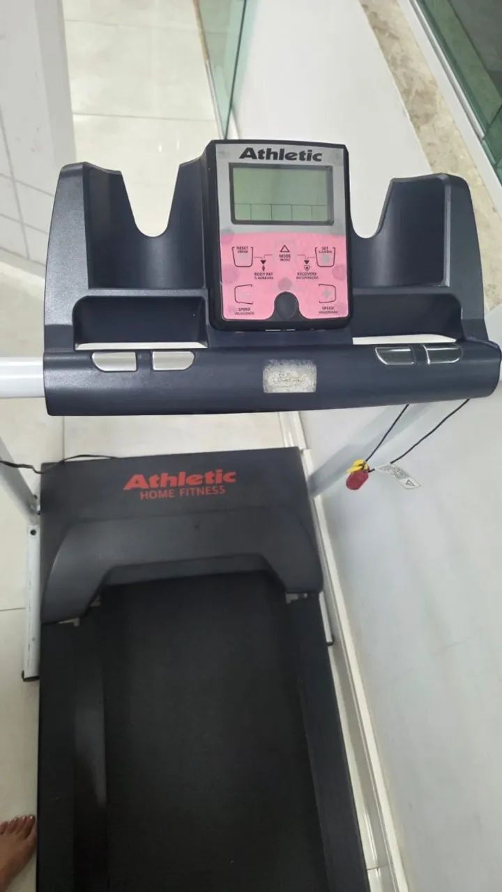 Esteira Athletic - Ótimo estado - Foto 2