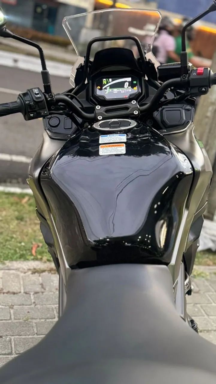KAWASAKI VERSYS 650 ABS 2025 - Foto 5