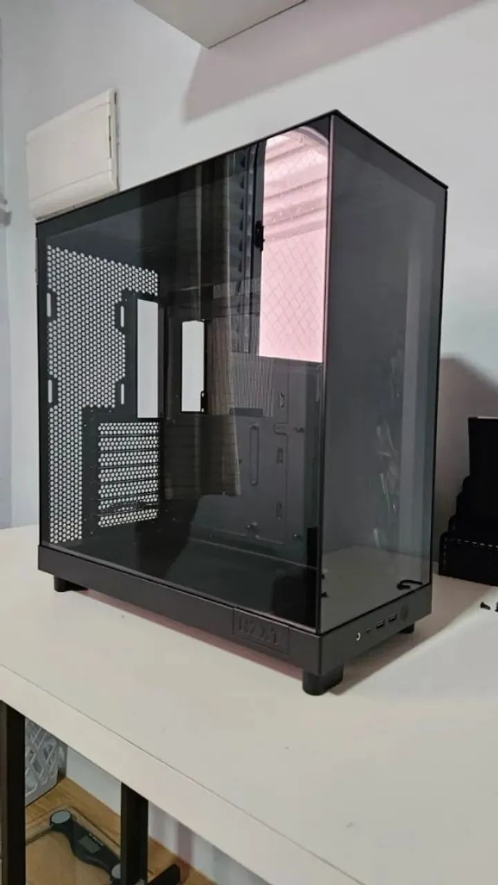 Gabinete Gamer NZXT H6 Flow (Com caixa original e isopores)