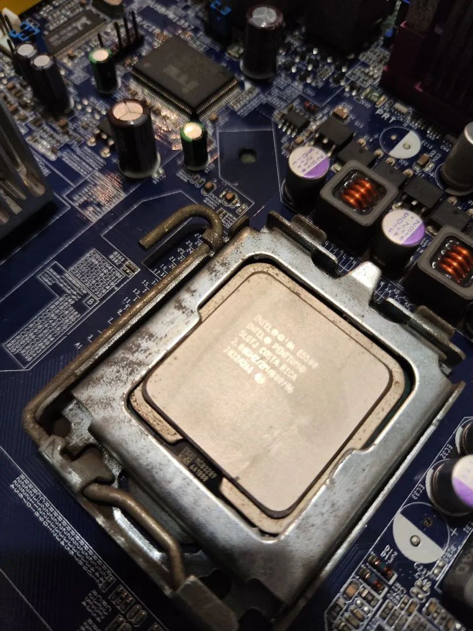 Placa mãe, Pentium E5500 e 4gb ddr2 - Foto 2