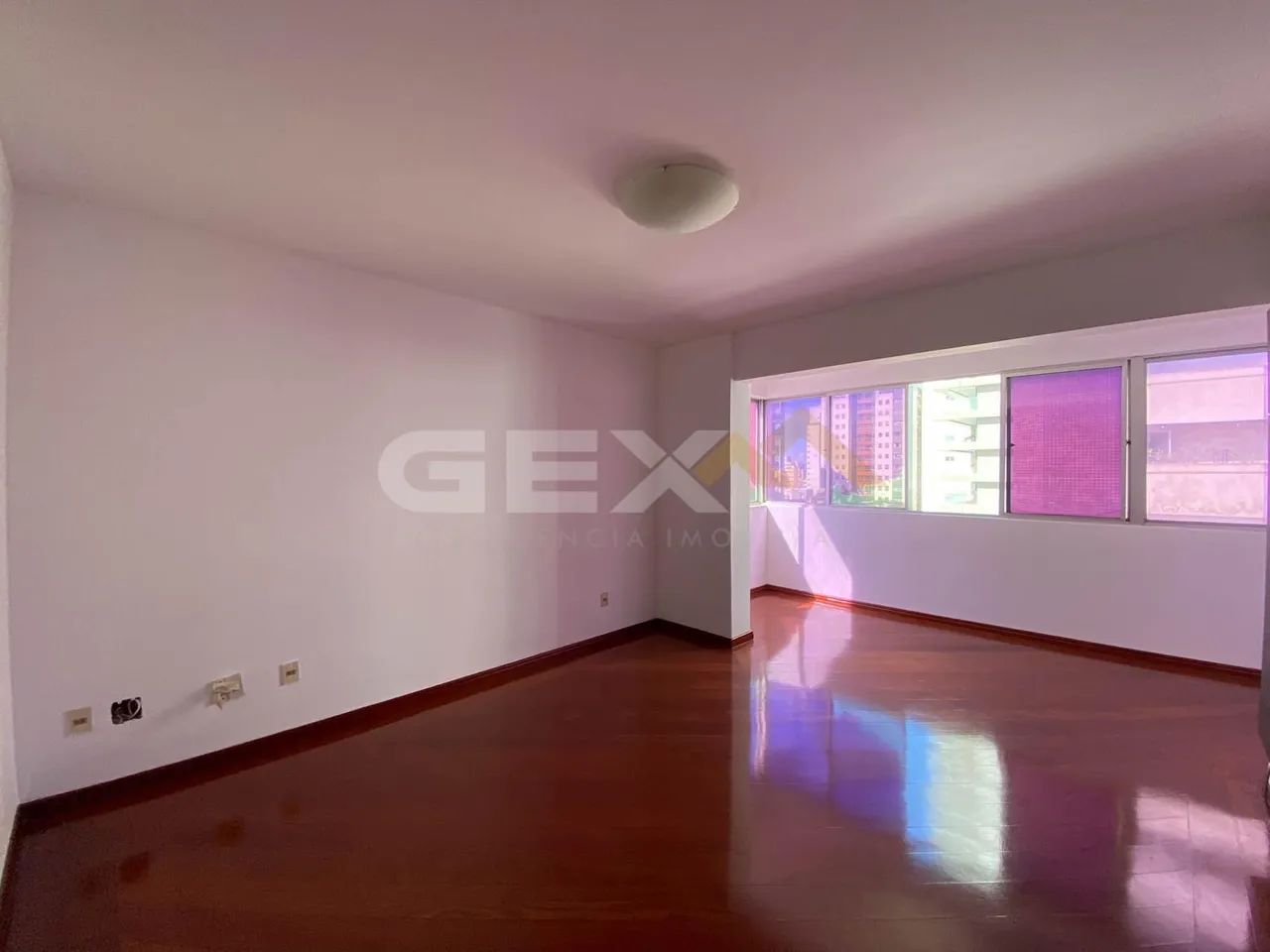 Apartamento à Venda com 03 Quartos no Centro de Divinópolis MG. - Foto 3