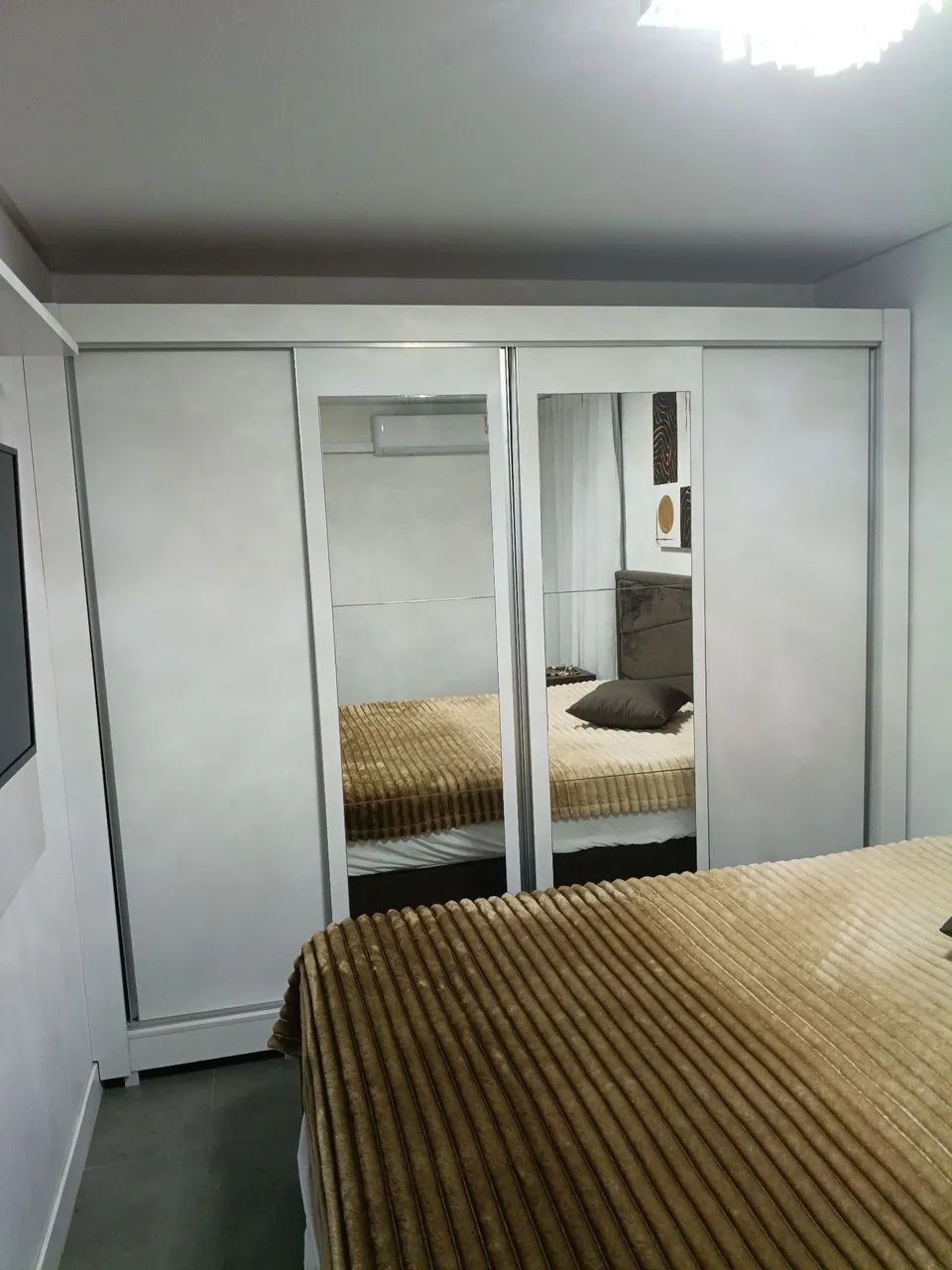 Roupeiro de casal MDF