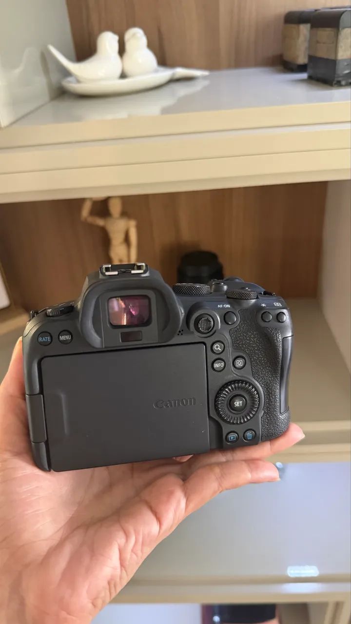 Câmera Cânon R6 Mk1 - Foto 3