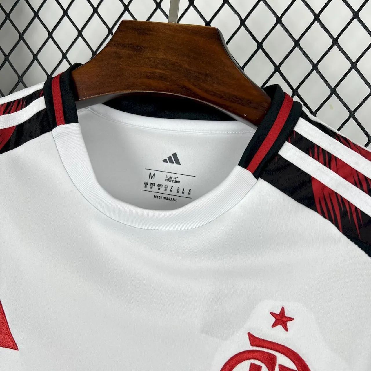 CAMISA TIME FLAMENGO BRANCA 25/26 PROMOÇÃO  - Foto 4