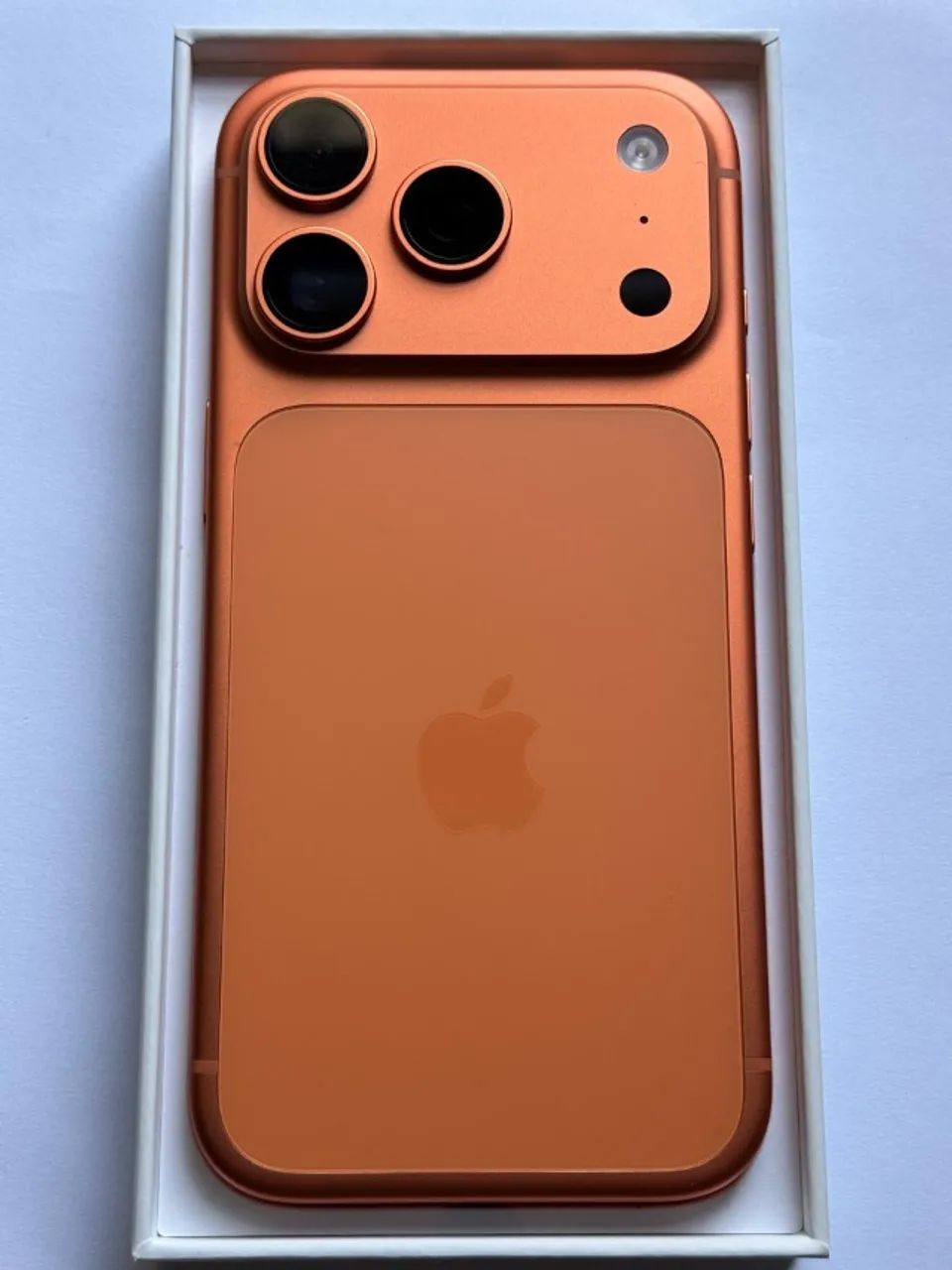 iPhone 17 Pro 512GB Laranja Cósmico - NOVO - Bateria 100