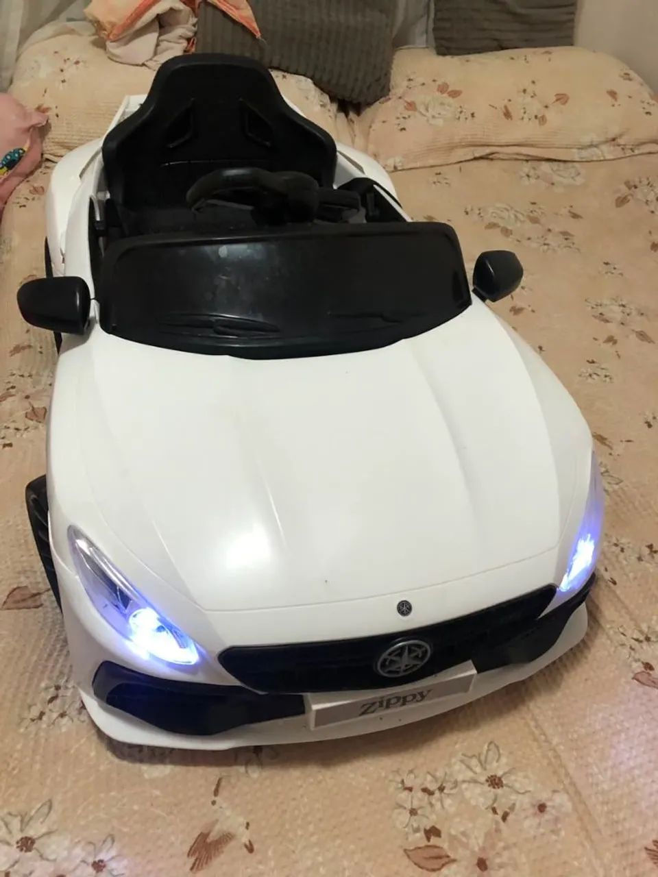 CARRO ELÉTRICO BRINQUEDO 