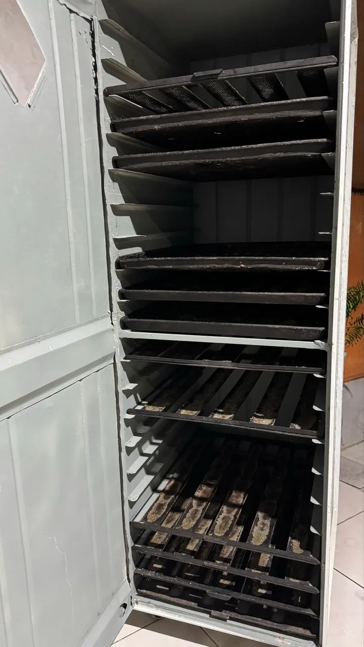 Armário de pão com Assadeira - Foto 2