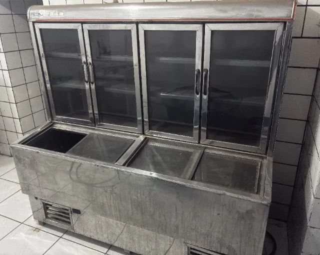 Freezer expositor