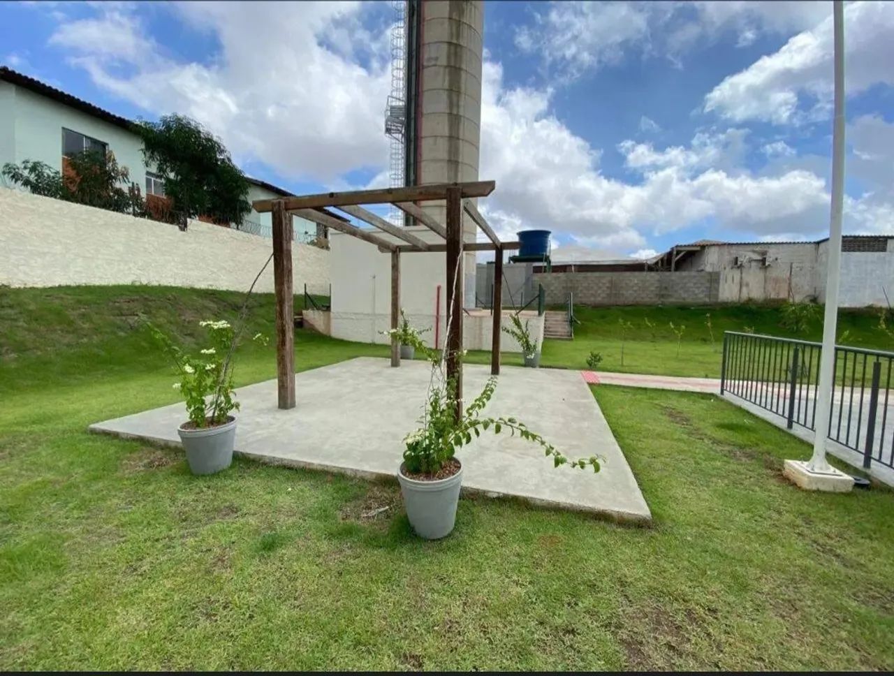 Apartamento zona leste ( Próximo à Novafapi )  - Foto 2