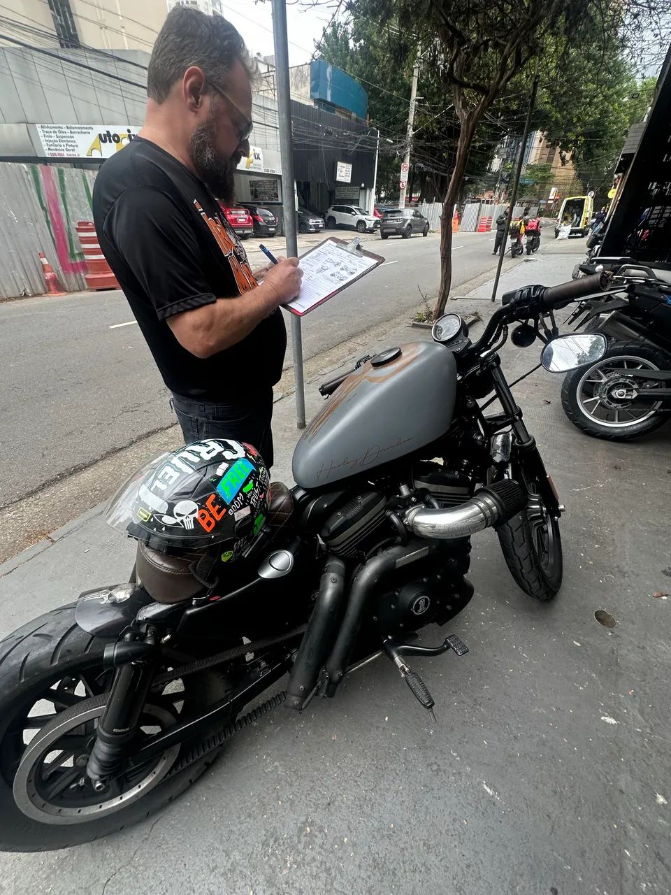 HARLEY DAVIDSON XL 883N CUSTOM - Foto 3