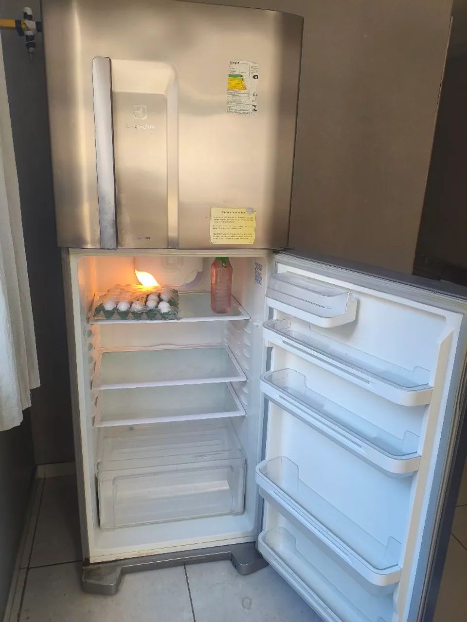 Geladeira Eletrolux  - Foto 3
