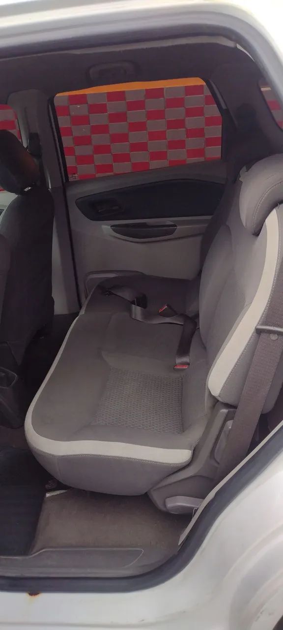 Chevrolet Spin LT 1.8 8V Econo.flex 5P Mec. 2013 - Foto 5