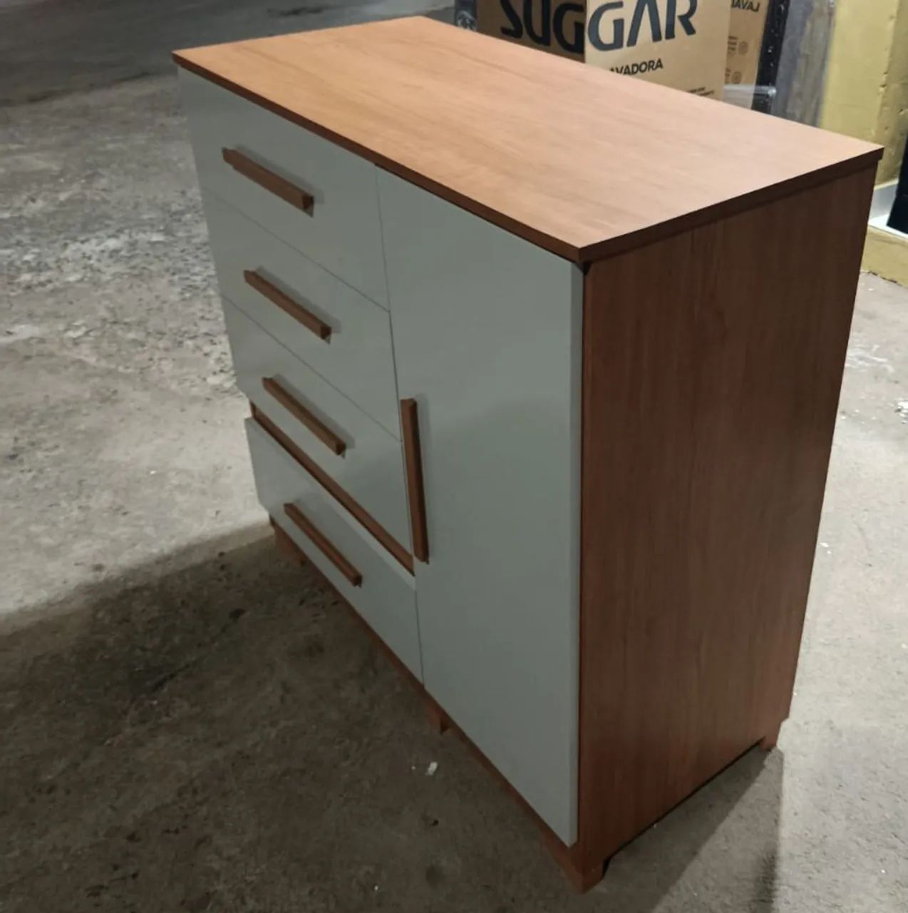 Cômoda 5 gavetas MDF cedro areia