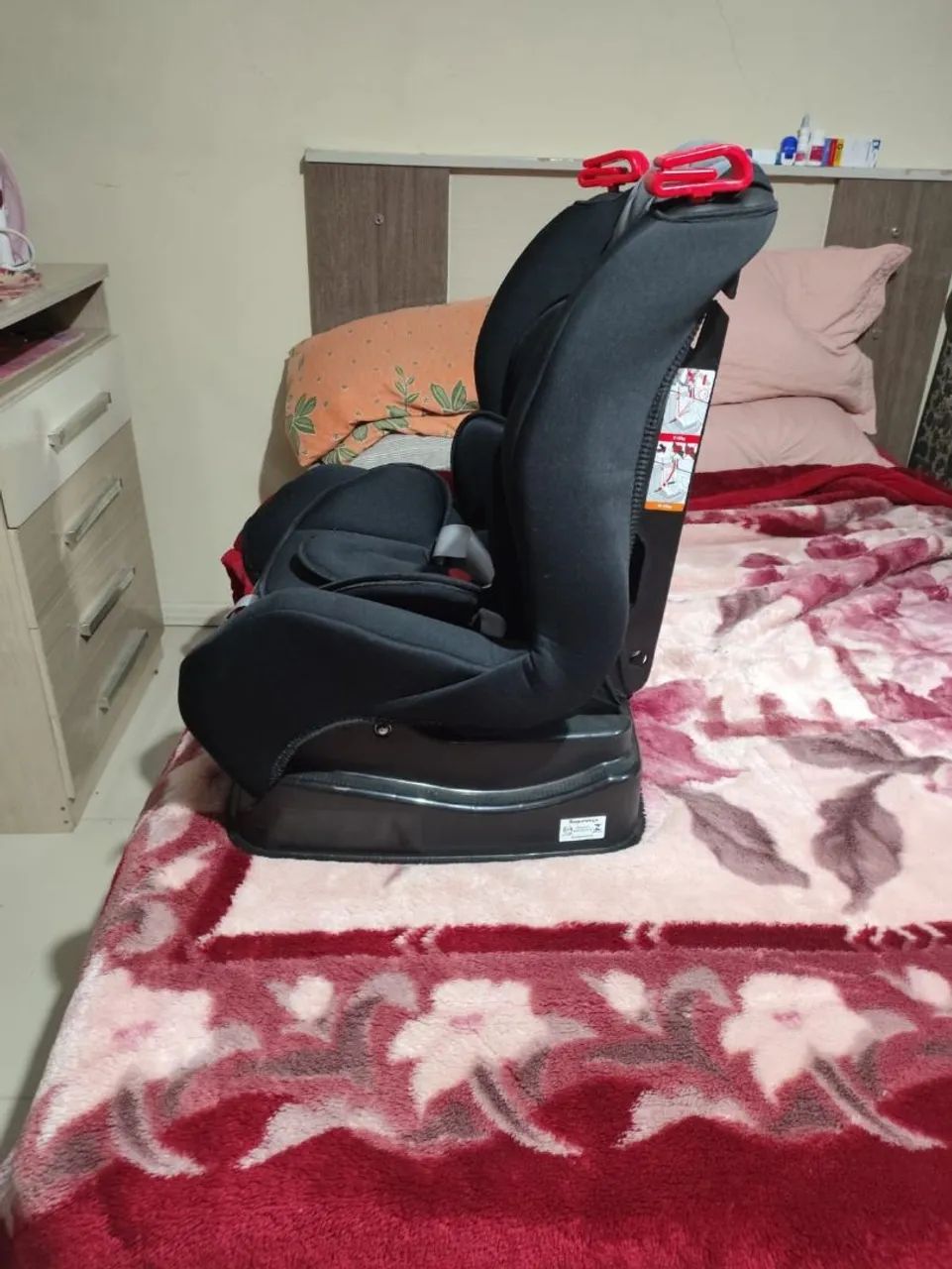 Vendo cadeirinha de carro nova - Foto 3