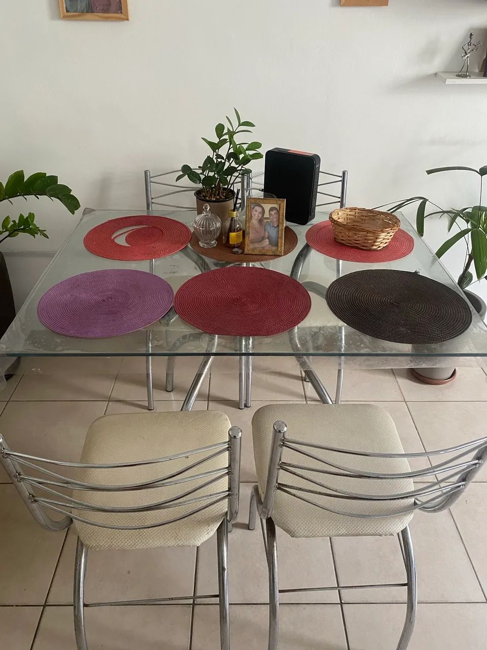 Mesa de vidro + 4 cadeiras - Foto 3