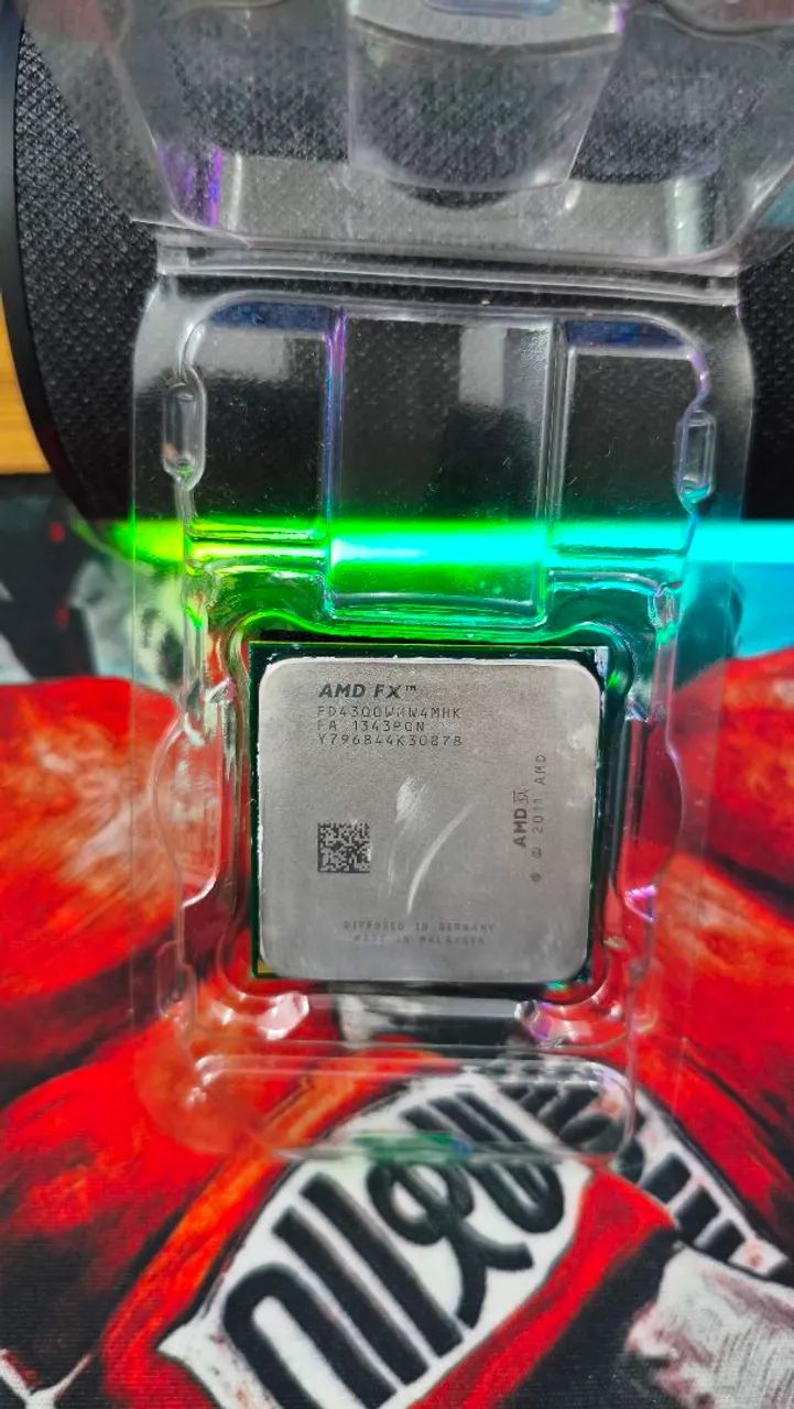 Processador AMD FX-4300 3.80 GHz