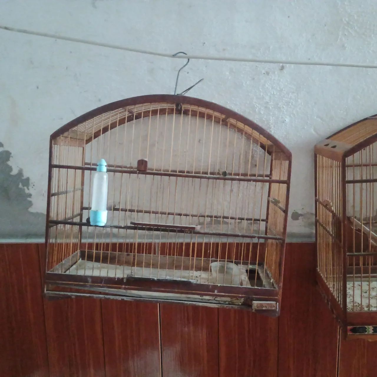 Vendo 3 gaiolas de passarinho. - Foto 2