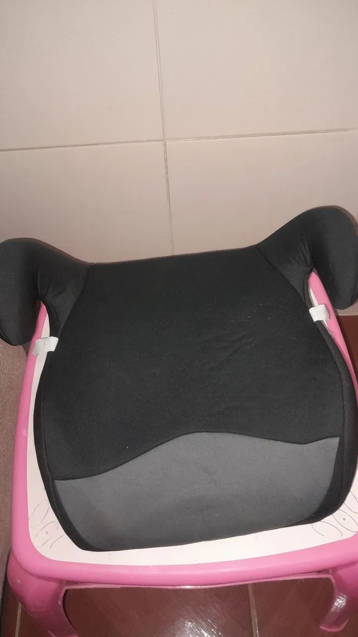 Acento elevado pra criança novo