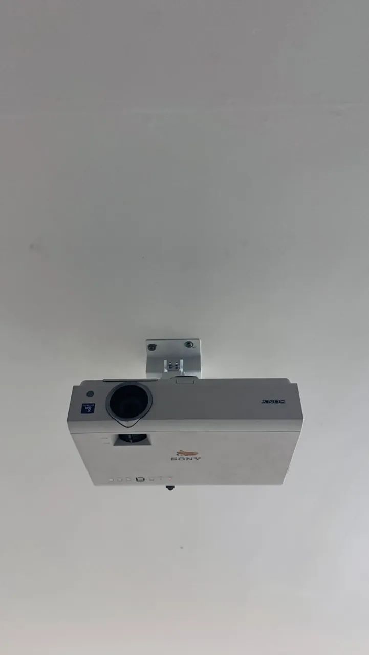 Projetor Sony HD perfeito