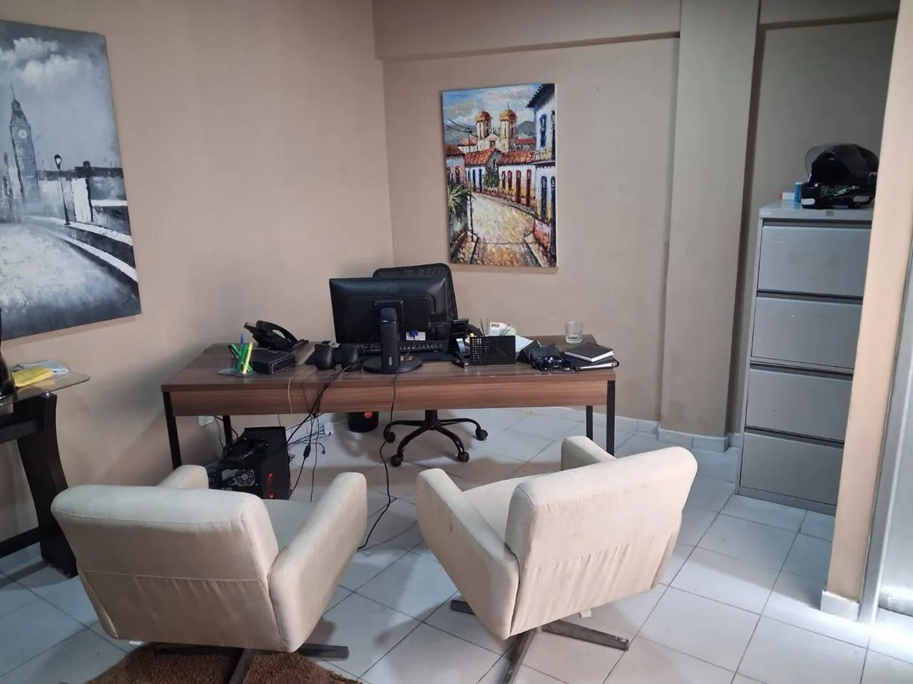 Sala Comercial Mobiliada - Cidade Alta | Pronta para Uso | R$ 1.200 com Tudo Incluso.