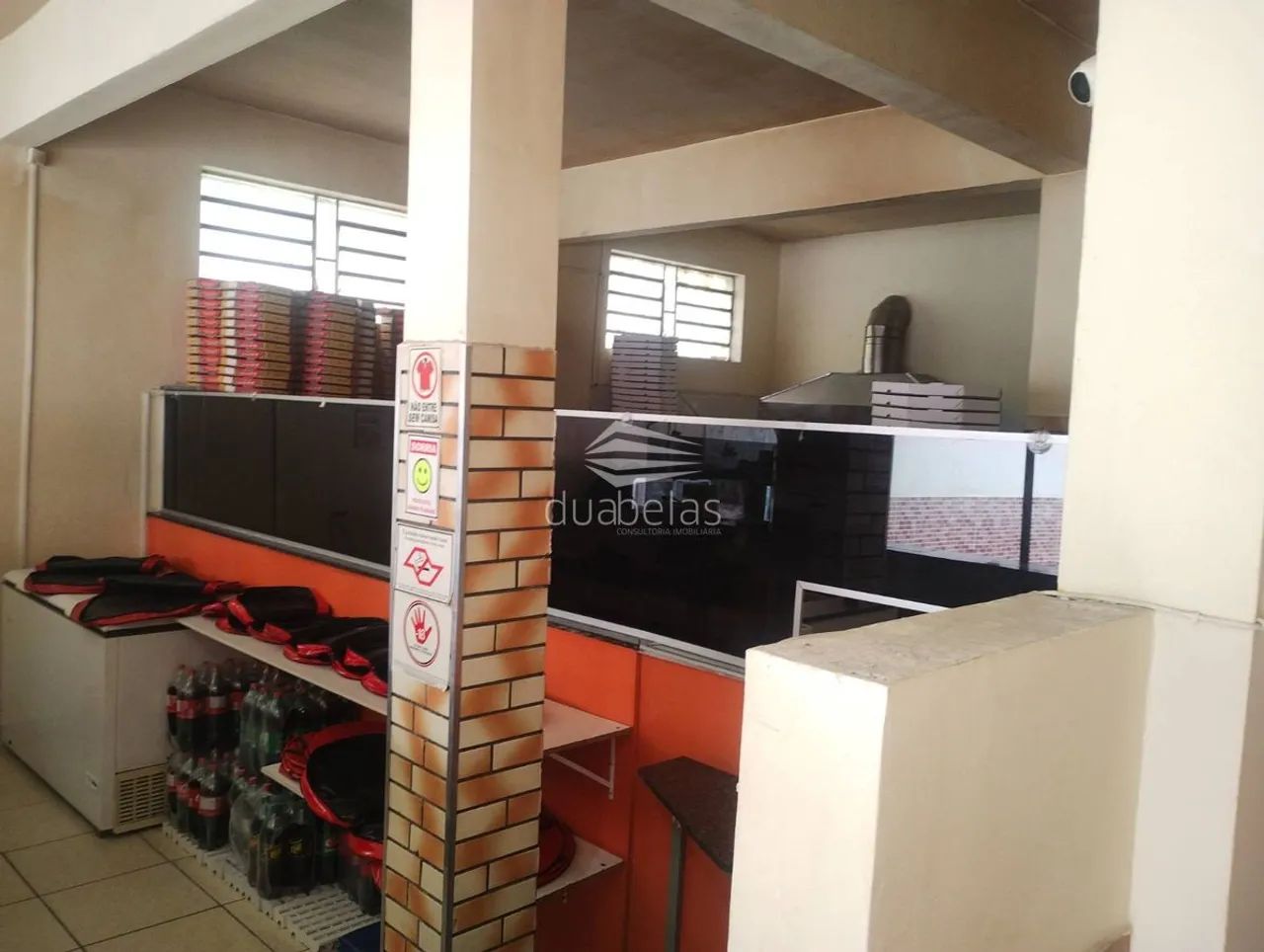 Vendo ótimo PONTO COMERCIAL com residencia anexa. - Foto 2