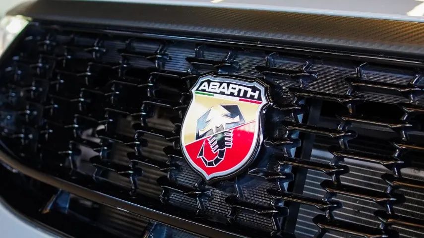 Fiat Fastback Abarth Turbo Flex 1.3 Aut. 2024 - Foto 4
