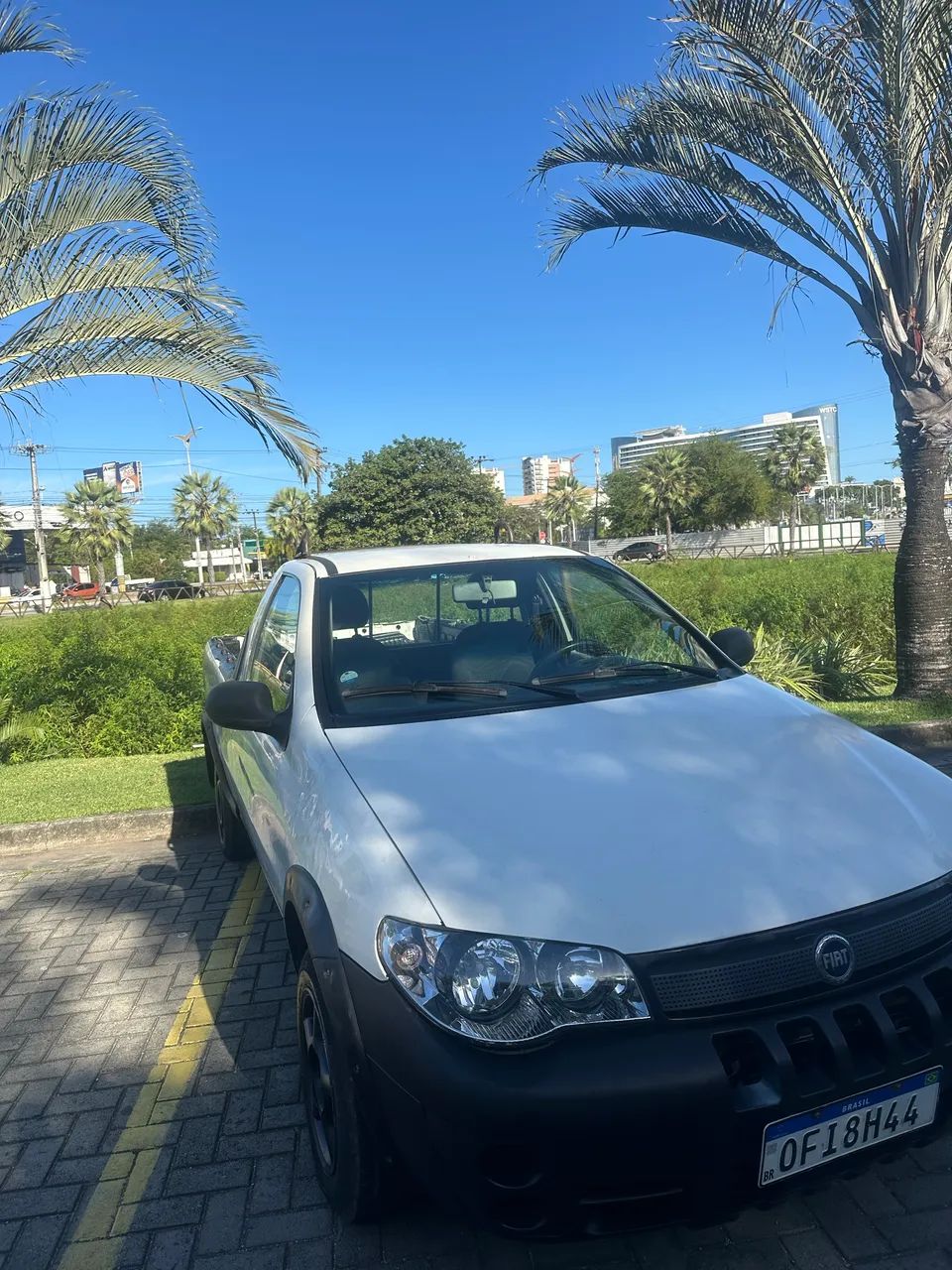 Fiat Strada 1.4 MPI Fire Flex 8V CS 2012