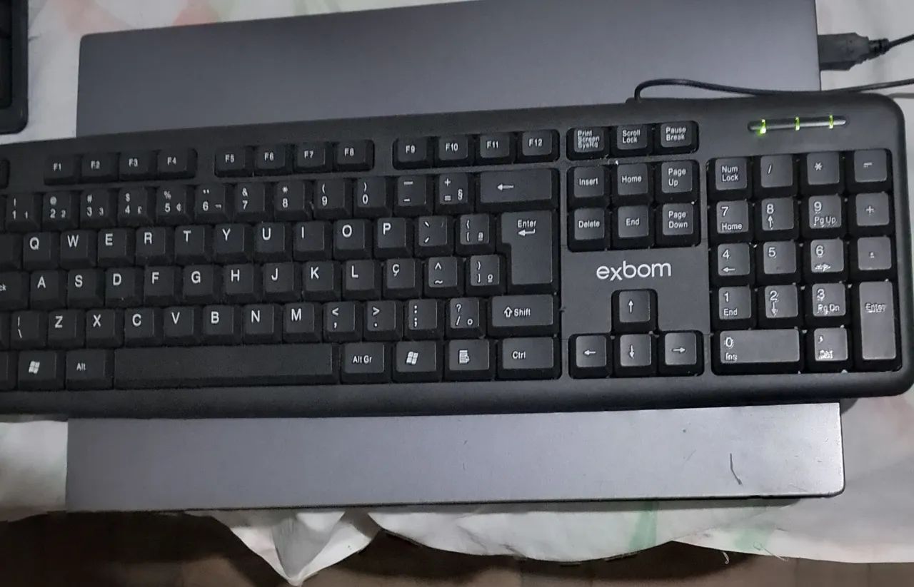 Monitor e teclado  - Foto 5