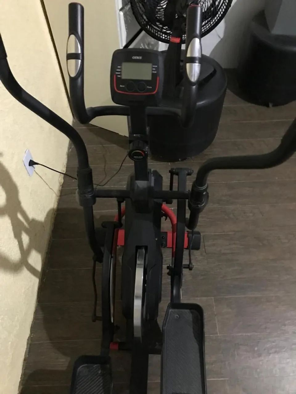 Transpor elíptico Genis  - Foto 5