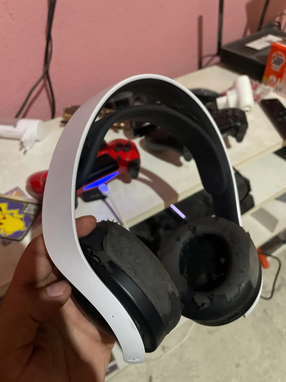 Headset Pulse 3D sem dongle e sem cabo e com marcas de uso, porém funcionando  - Foto 2