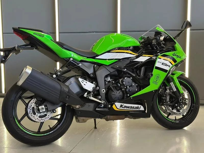 鹿ツノ Ninja Zx-6r 636cc 2025 - 1536347600 | OLX