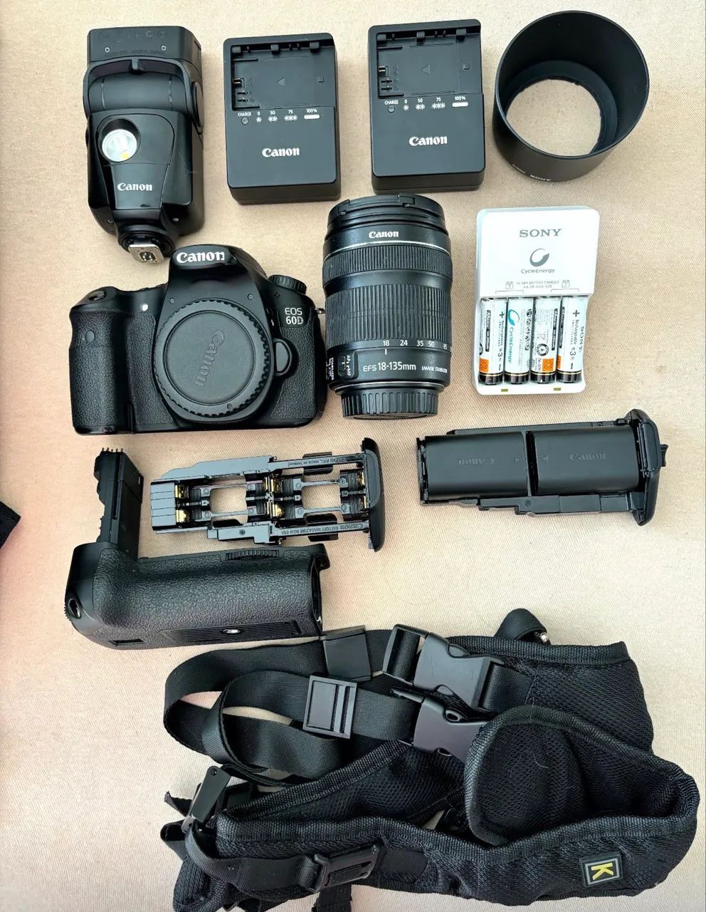 Kit completo Camera Cânon 60D + Acessórios  - Foto 2