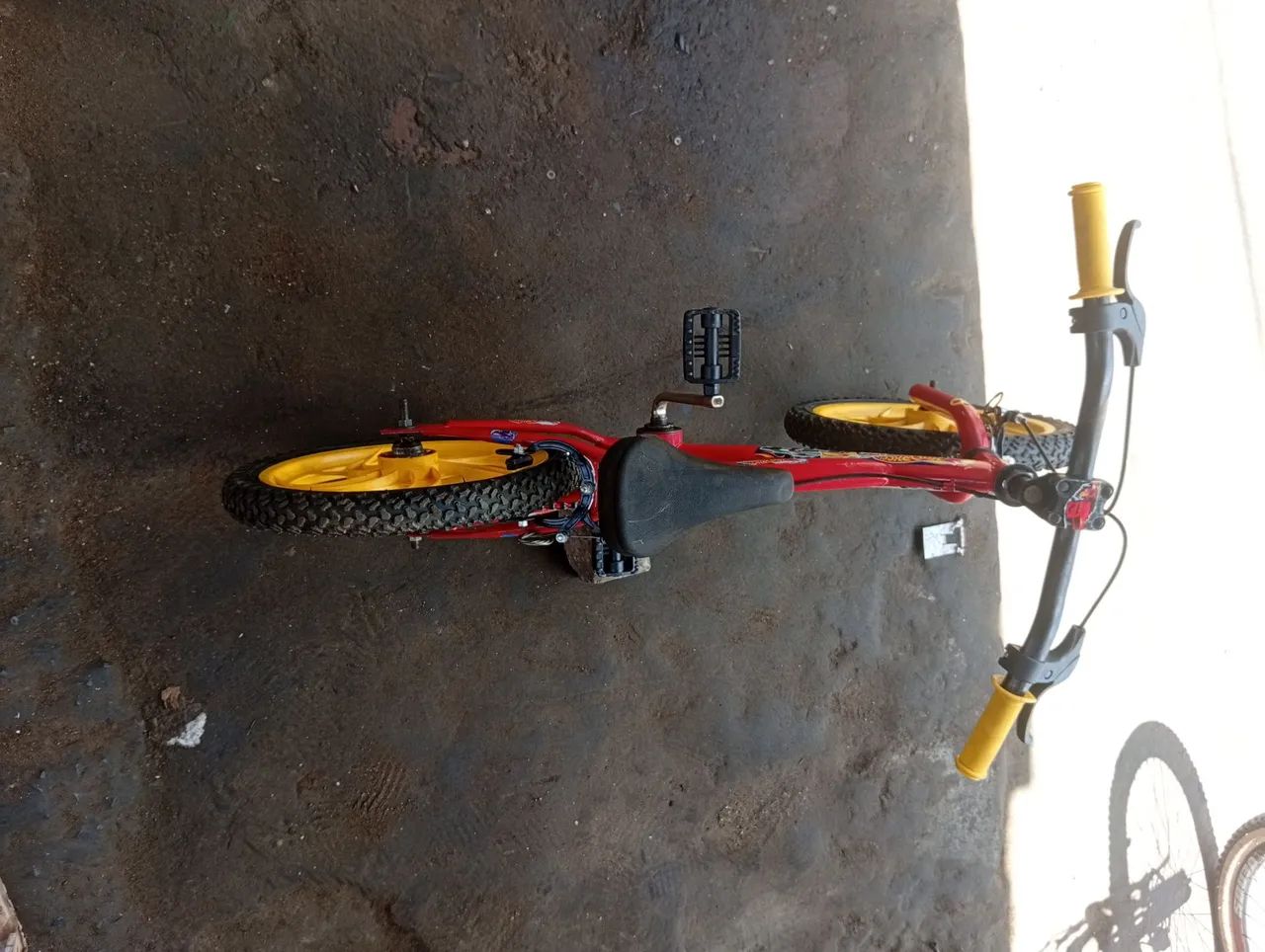Bicicleta aro16 - Foto 3