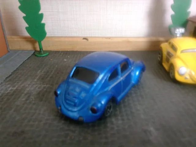 MINIATURA VW 1300 ESCALA 1/64. - Foto 3